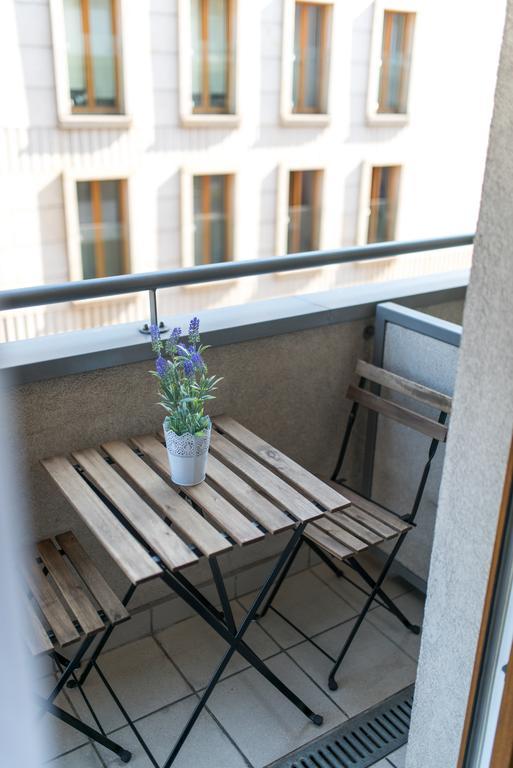 River Boulevards Apartment Krakau Exterior foto